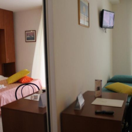 Hotel Villa Truentum Martinsicuro Pokój zdjęcie