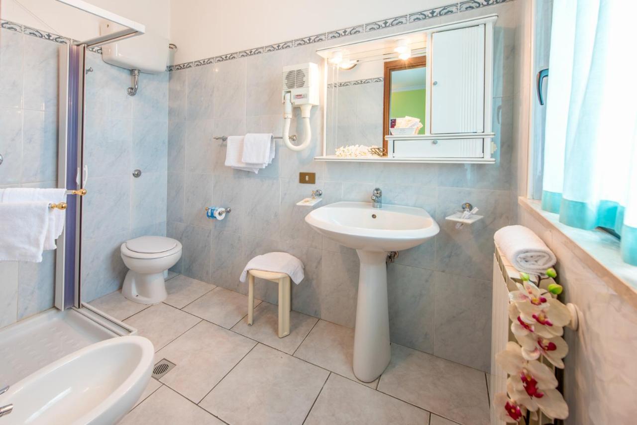 Hotel Villa Truentum Martinsicuro Zewnętrze zdjęcie
