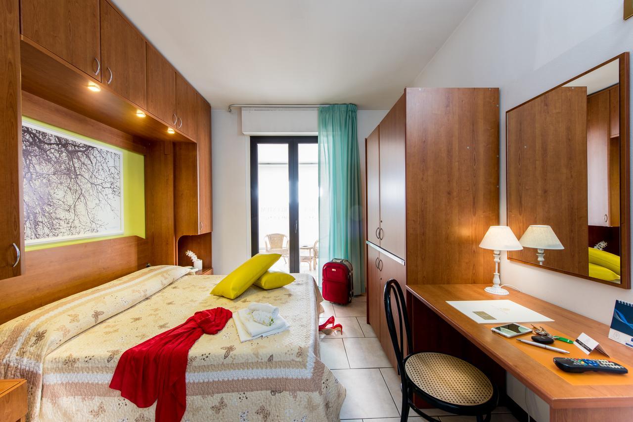 Hotel Villa Truentum Martinsicuro Zewnętrze zdjęcie