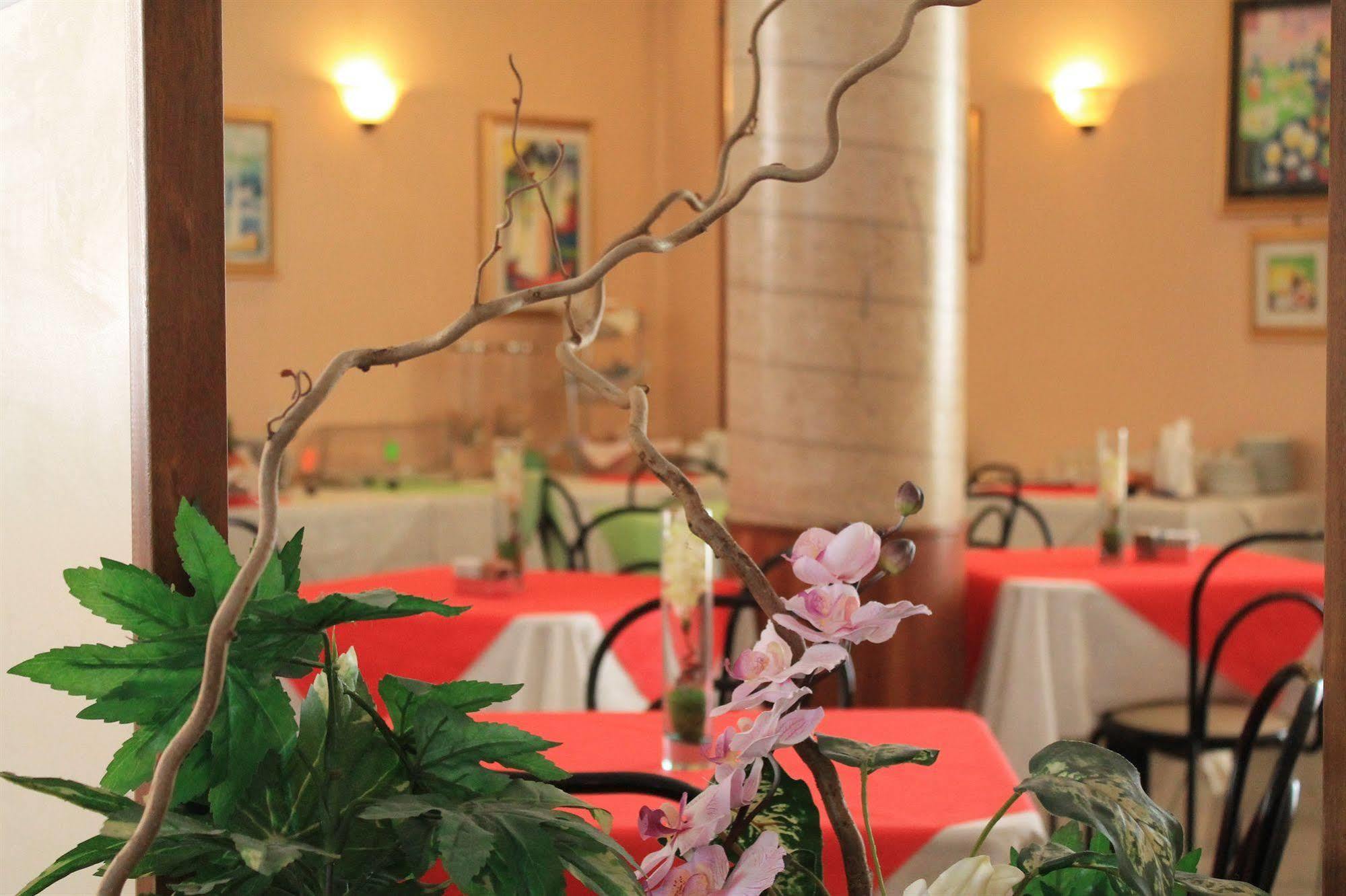 Hotel Villa Truentum Martinsicuro Zewnętrze zdjęcie